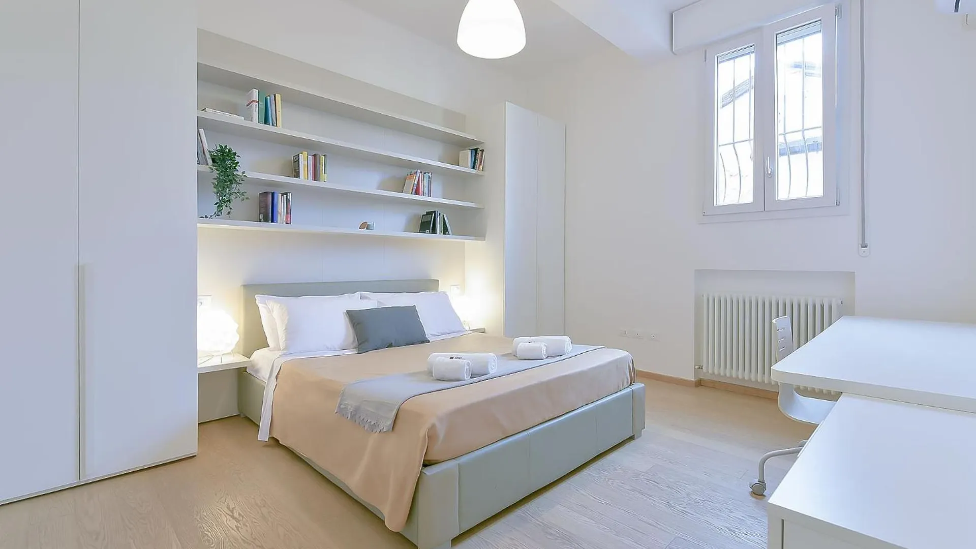 San Vitale 5 Stelle - Central Luxury Apartment Μπολόνια